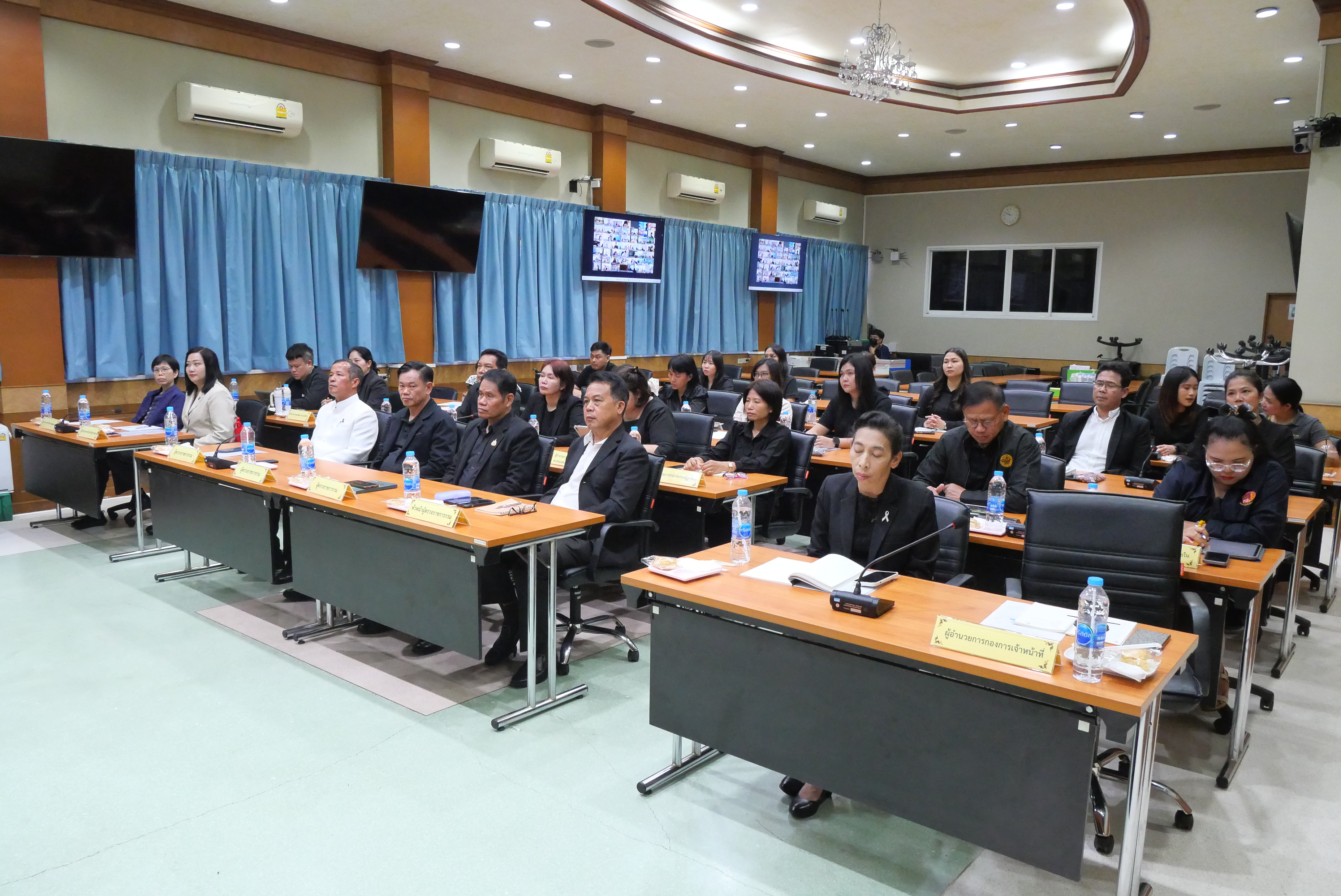 title - เลขาธิการ ส.ป.ก. เปิดการประชุม “สร้างความเข้าใจในการดำเนินโครงการและให้คำชี้แจงเกี่ยวกับการรวบรวม การเก็บข้อมูลเพื่อ ใช้ในการจัดทำแผนกำหนดตำแหน่ง เพื่อปรับปรุงการกำหนดตำแหน่งเป็นระดับสูงขึ้น ของ ส.ป.ก.”